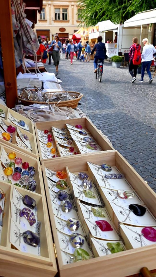 Bižu Slávka na jarmokoch