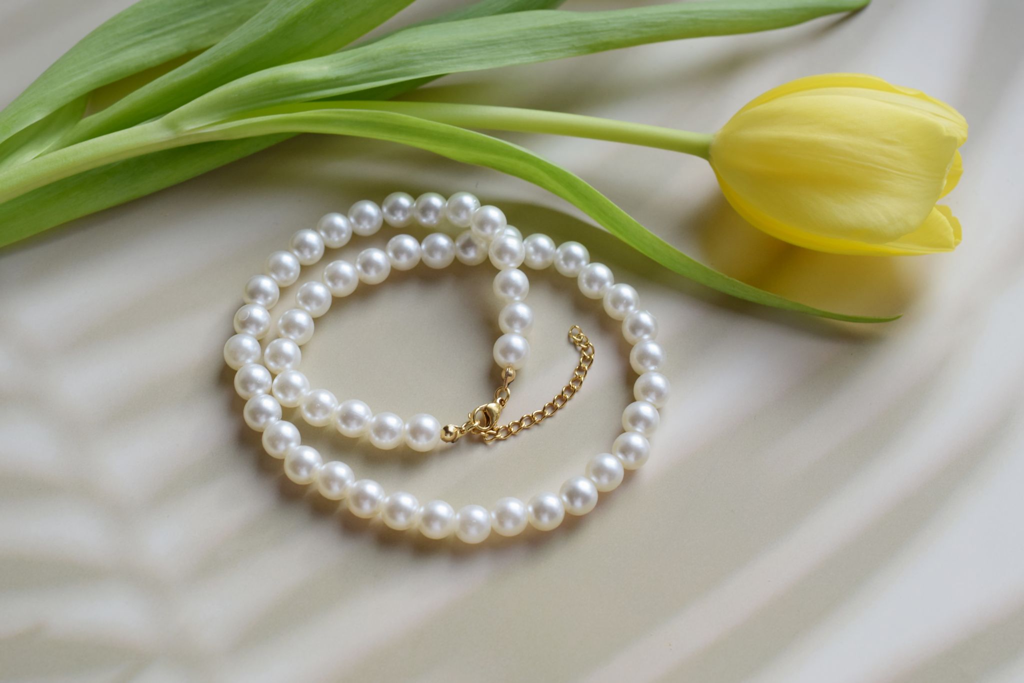 Náhrdelník Perličky maslové 8mm 3916 A CHO – Obrázok 3
