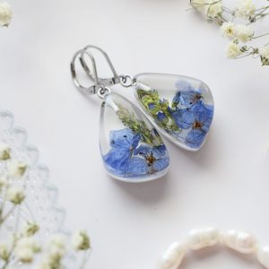 Náušnice Veronika trojuholníky široké 3960 A CHO <br><p class="stock in-stock s_in_stock_color can_be_backordered_color woo-custom-stock-status">Skladom 2 ks (aj na objednávku)</p>